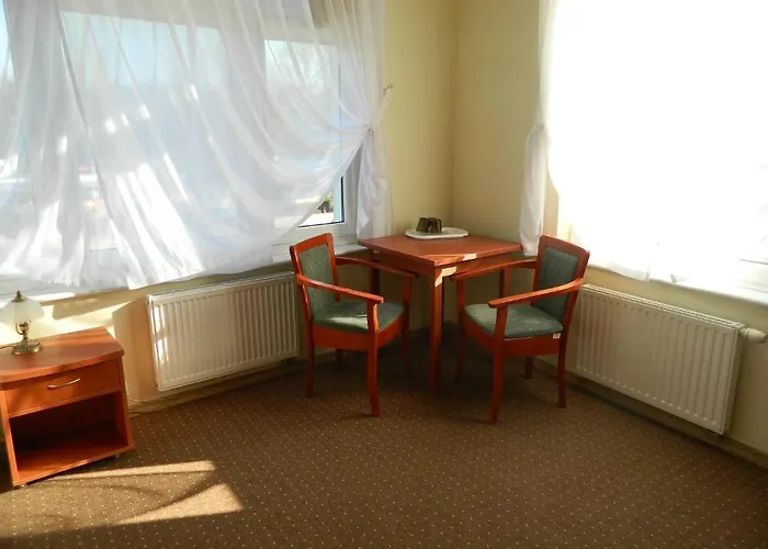 Bursztyn Bed and Breakfast